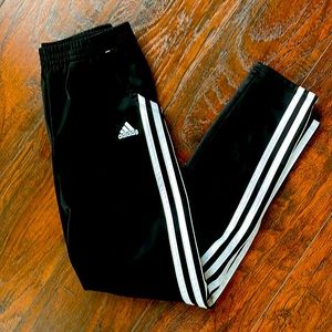 Girls adidas classic 3 stripe joggers M 10/12 pockets EUC BLACK MEDIUM